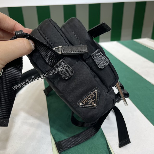 Prada專櫃新款鹽系學院風小挎包 2VH043 普拉達INVITES系列男女同款肩背包 csp1659